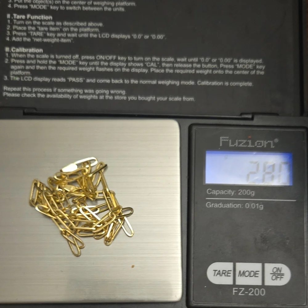 Elegant Gold Chain Necklace - Picture 5 of 5